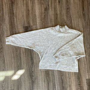 H&M SWEATER